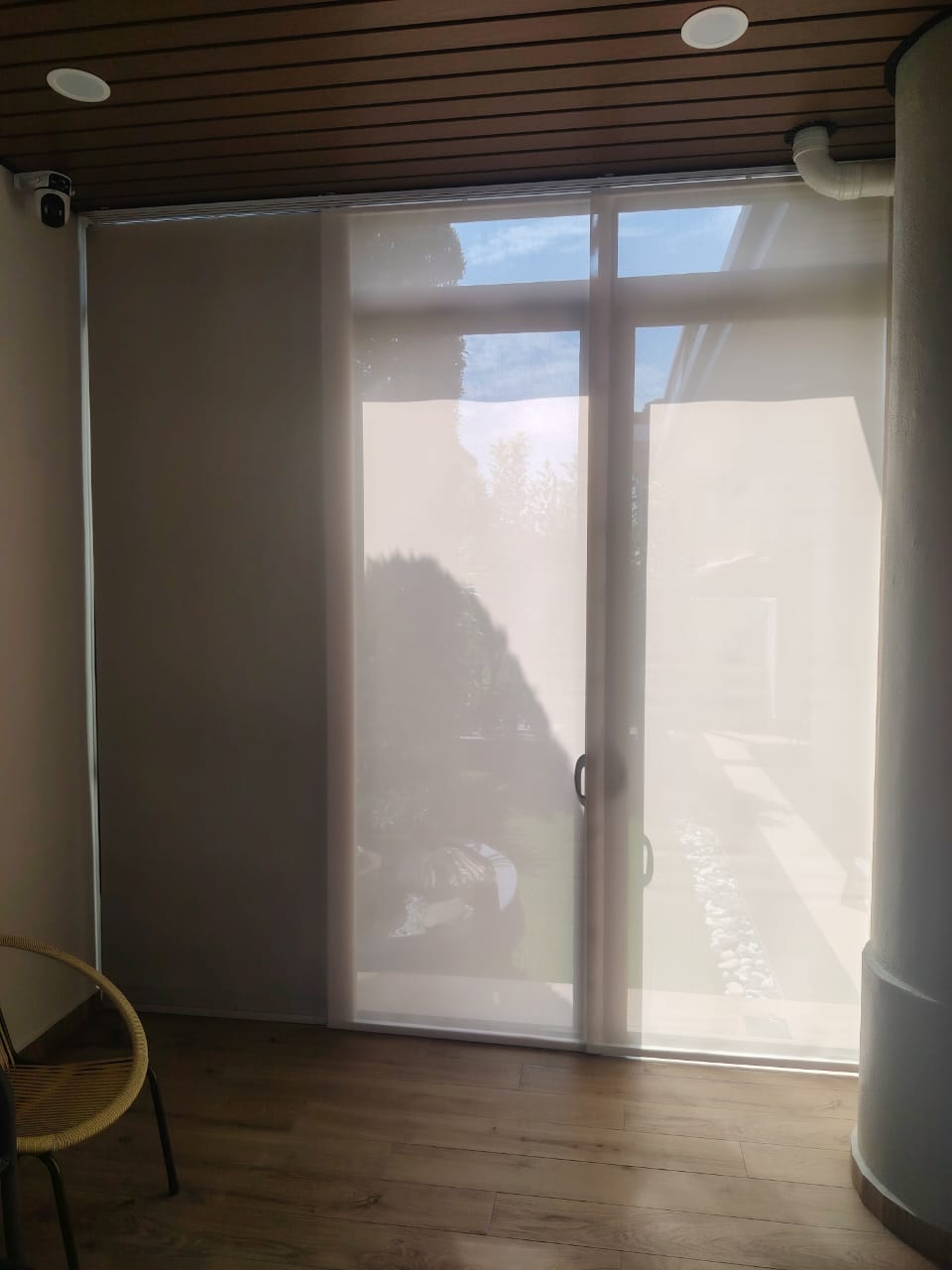 SLIDING PANEL BLIND